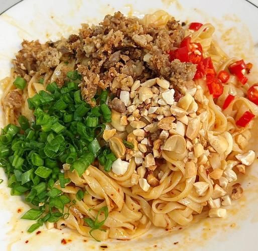 宜宾燃面正宗做法_怎么做才够香辣