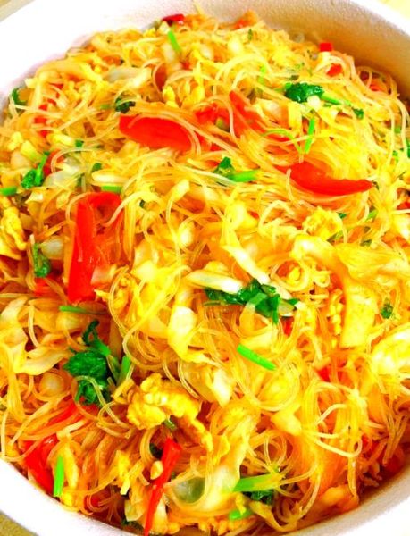 粉丝炒鸡蛋怎么做_粉丝炒鸡蛋要不要焯水