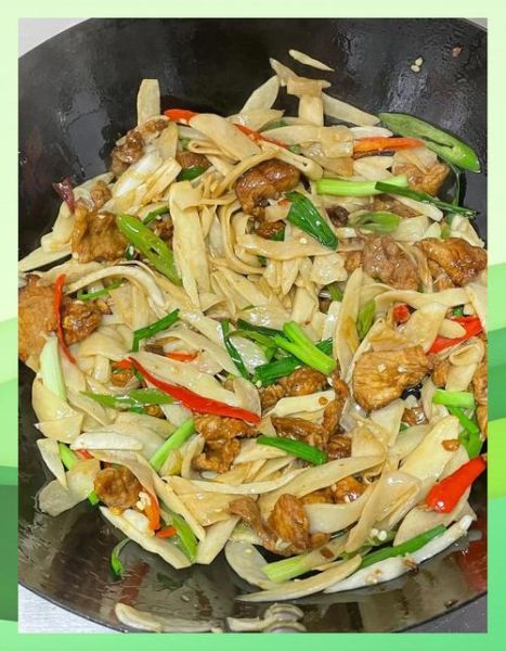 茭白炒肉怎么做_茭白炒肉用焯水吗