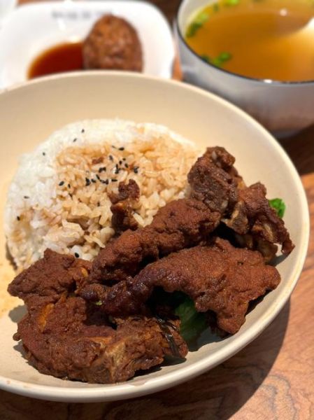 红烧大排怎么做好吃_红烧大排的家常做法