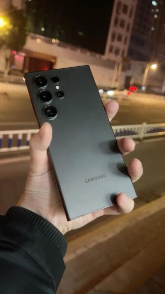 三星Galaxy S24 Ultra值得买吗_三星S24 Ultra和S23 Ultra区别