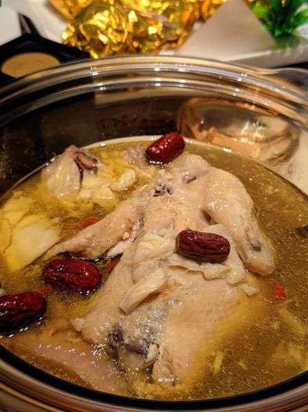 家庭炖鸡怎么炖才好吃_家庭炖鸡最好吃的做法