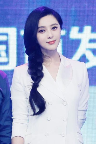 范冰冰手机型号是什么_范冰冰同款手机价格