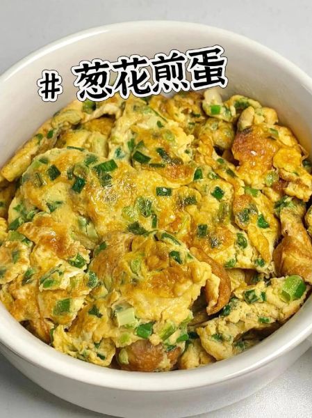 葱花煎蛋怎么做_葱花煎蛋几分钟熟