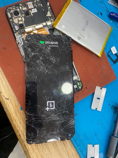 一加手机售后维修点在哪_一加手机保修多久