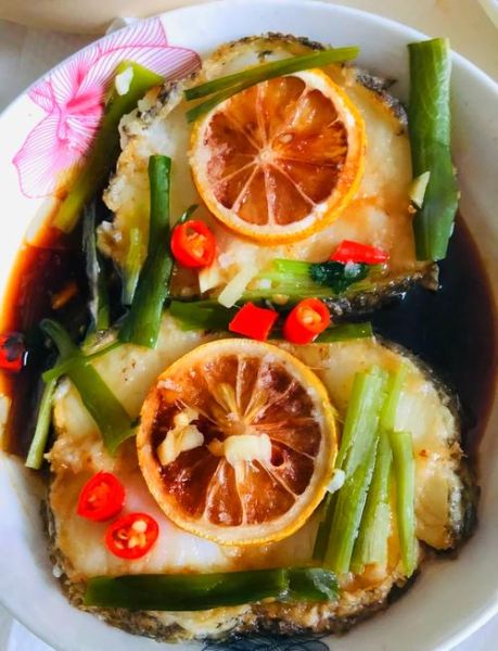 清蒸鳕鱼怎么做_清蒸鳕鱼蒸多久