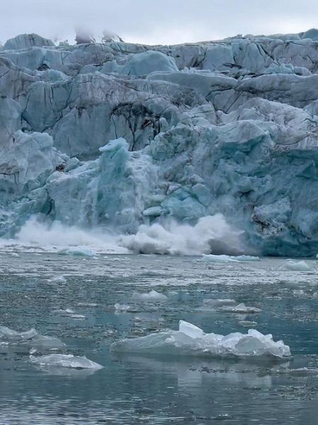 冰川融化会带来哪些影响_冰川融化如何减缓