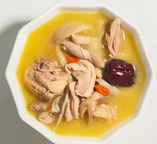 胡椒猪肚汤的做法_猪肚汤怎么炖才白