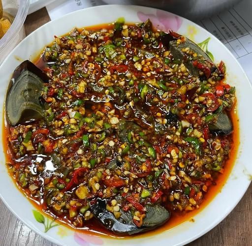 凉拌变蛋怎么做_变蛋要不要焯水