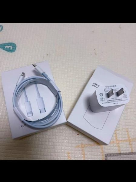 手机充电器怎么选_快充头哪个牌子好