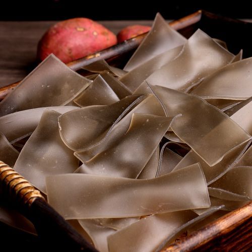 红薯粉皮怎么做_红薯粉皮的做法视频