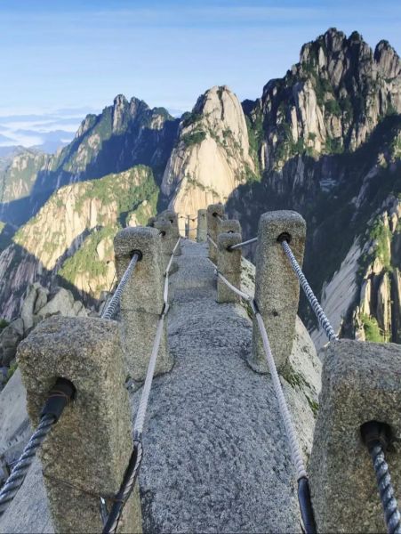 天都峰有多高_天都峰值得去吗