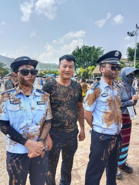 摸黑工作是什么意思_摸黑工作对身体有什么危害