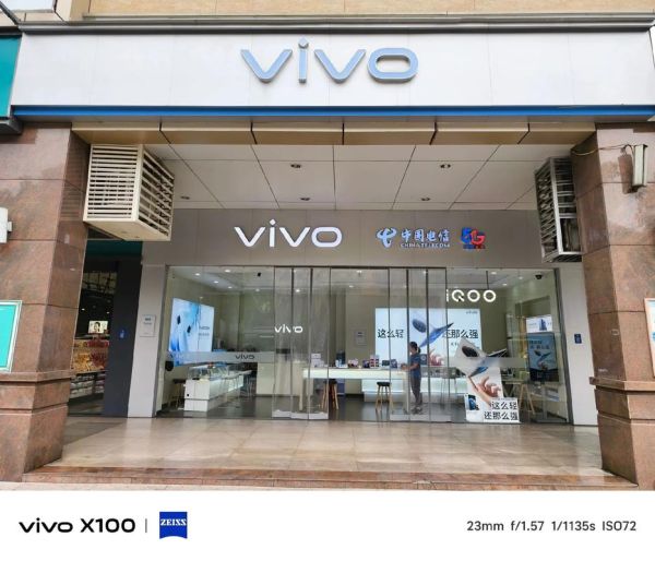 vivo手机专卖店在哪买_vivo手机专卖店价格贵吗
