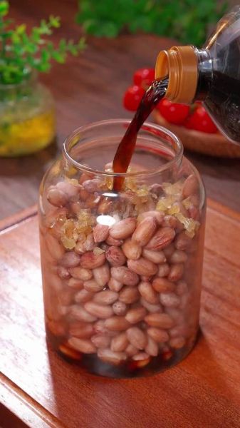 醋泡花生的正确做法_醋泡花生用什么醋最好