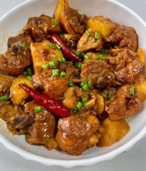 炖鸡块的家常做法_鸡块怎么炖才嫩滑