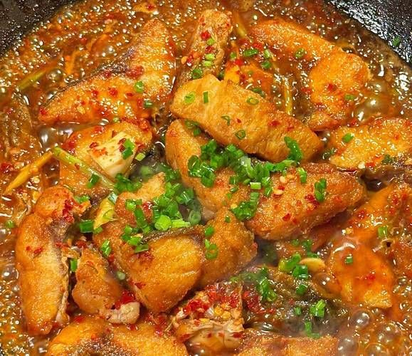 炖鱼块的家常做法_炖鱼块怎么做才入味