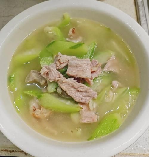 丝瓜肉丝汤怎么做_丝瓜肉丝汤的做法步骤