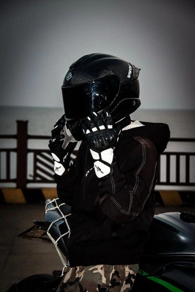 摩托风吹是什么感觉_摩托风吹伤头发吗