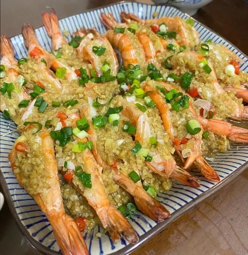 蒜蓉粉丝蒸虾怎么做_蒸虾粉丝蒜蓉做法