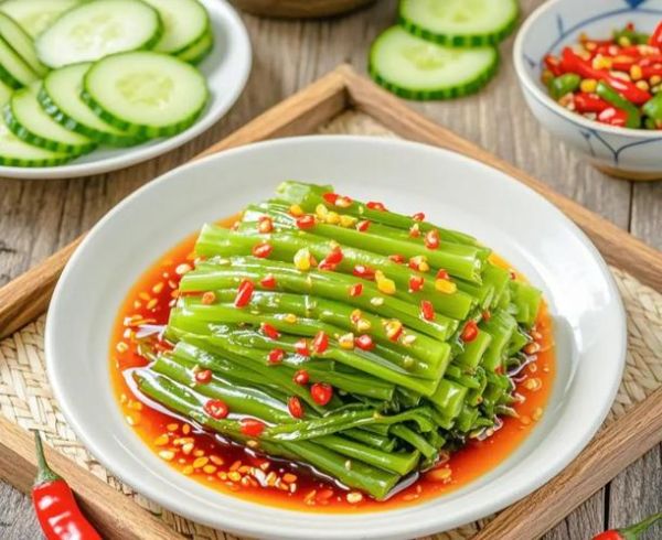 凉拌贡菜怎么做_贡菜需要焯水吗