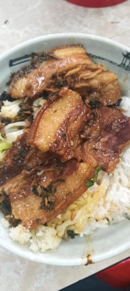 梅菜扣肉怎么做_梅菜扣肉最简单的做法