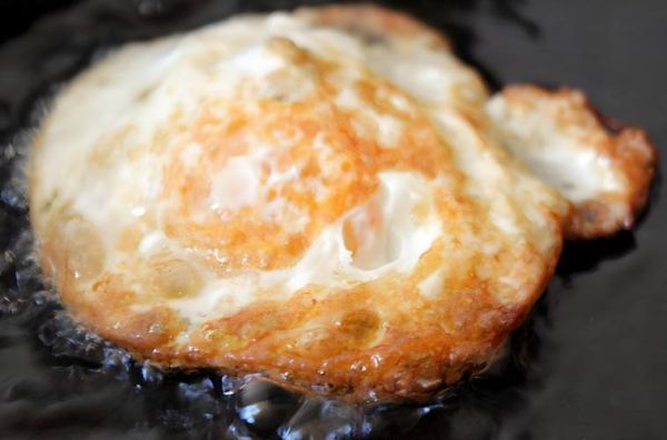 鸡蛋皮怎么做_鸡蛋皮怎么煎不粘锅