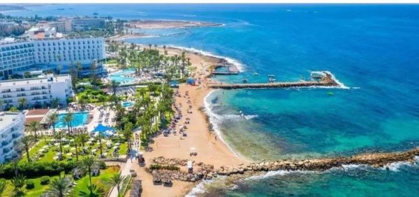 移民塞浦路斯需要什么条件_移民塞浦路斯需要多少钱