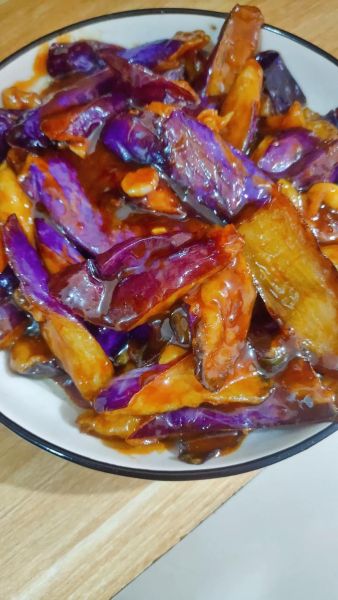 红烧茄子怎么做才好吃_家常红烧茄子做法步骤