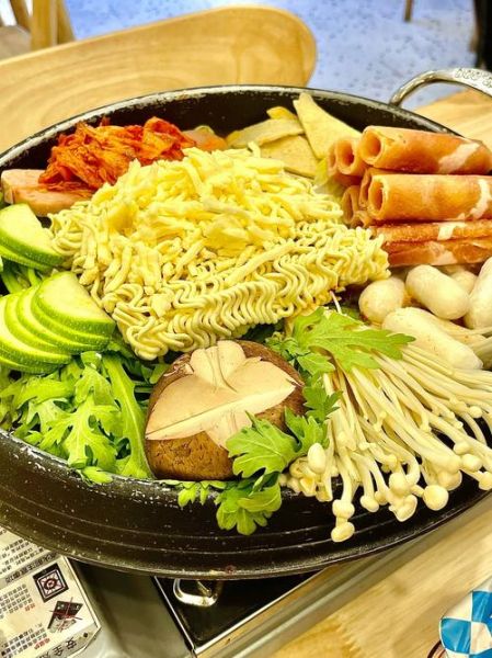 部队火锅怎么做_部队火锅需要什么食材