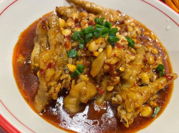 黄豆鸡爪怎么做_黄豆鸡爪高压锅做法