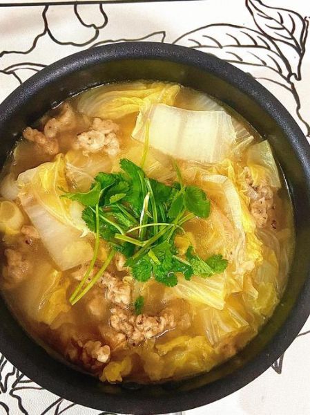 酥肉汤的家常做法_酥肉汤怎么做好吃