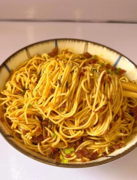 担担面怎么做_正宗担担面配料有哪些