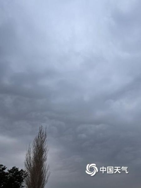 阴云是什么意思_阴云天气如何影响心情