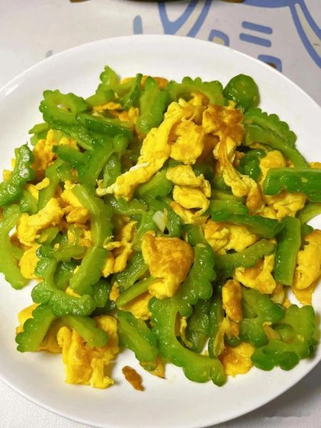 家常炒苦瓜怎么做_苦瓜怎么炒不苦又好吃