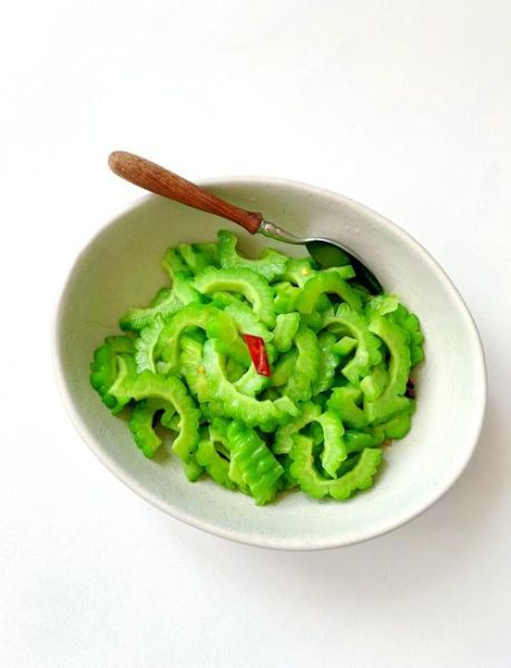 家常炒苦瓜怎么做_苦瓜怎么炒不苦又好吃