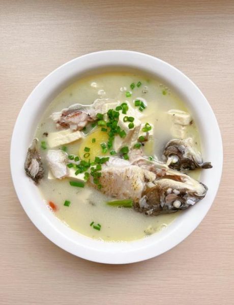 鲫鱼豆腐汤怎么做不腥_鲫鱼豆腐汤的家常做法