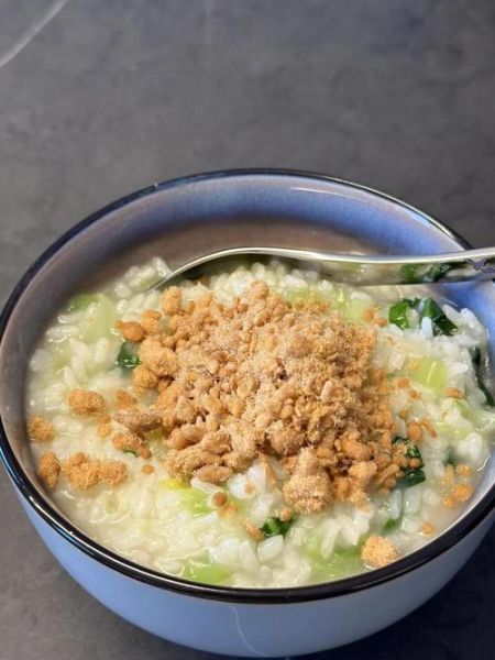 菜泡饭怎么做_隔夜饭变美味的秘诀