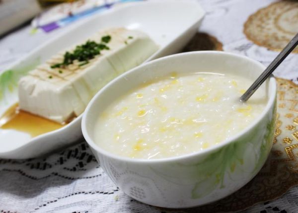 大麦粥怎么煮_大麦粥的做法窍门