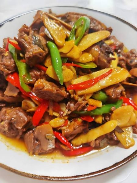 子姜鸭怎么做才好吃_子姜鸭做法步骤详解