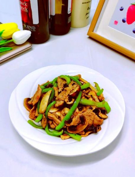 松茸炒肉片怎么做_松茸炒肉片用不用焯水