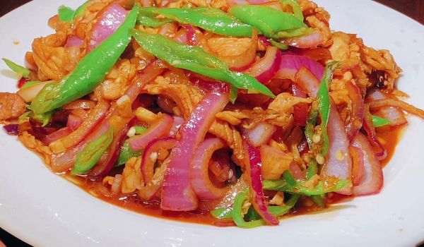 洋葱怎么炒好吃_洋葱炒什么最香