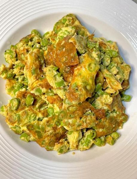 豆角煎鸡蛋怎么做_豆角煎鸡蛋需要焯水吗