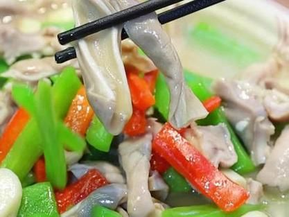 白油肚条烧莴笋怎么做_白油肚条烧莴笋的家常做法