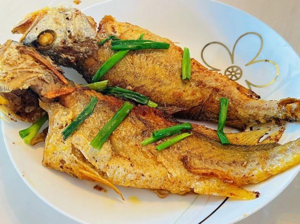 小黄花鱼怎么做好吃_小黄花鱼的家常做法
