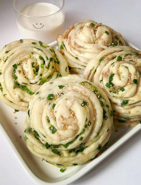 葱花馒头的做法_葱花馒头怎么做好吃