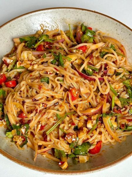 冷面怎么做好吃_冷面家常做法