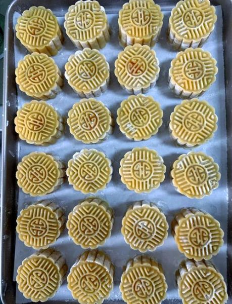 广式月饼皮怎么做_广式月饼皮配方比例