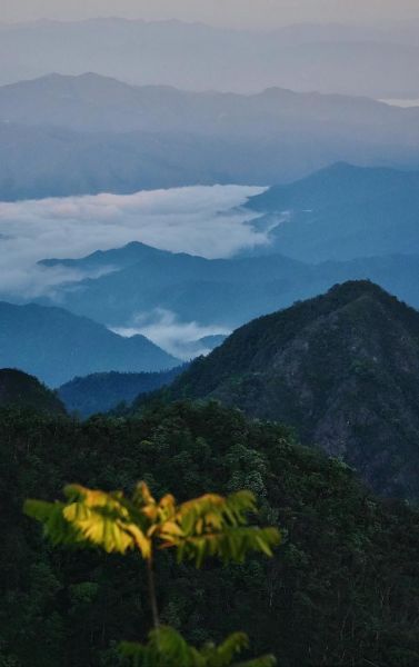 云与山在哪里看最美_云与山最佳拍摄时间