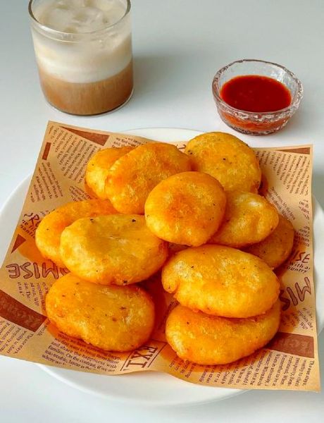 薯饼怎么做_冷冻薯饼怎么炸才脆